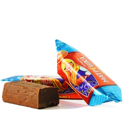 konfeta-matryoshka-rot-front